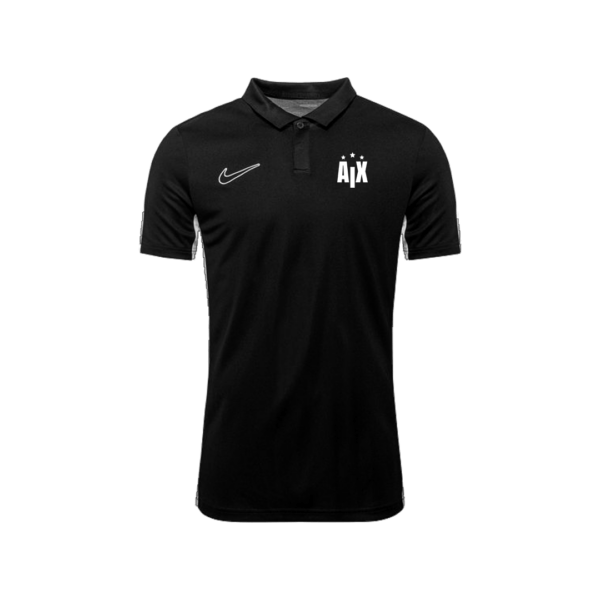 Le Polo Aix Academy est un polo noir orné d'un logo Nike blanc sur le côté droit de la poitrine et d'un logo stylisé "Ajx Academy" blanc sur le côté gauche. Il est doté d'un col boutonné et de manches courtes, ce qui le rend idéal pour une tenue décontractée tout en représentant fièrement votre esprit Polo Aix Academy.